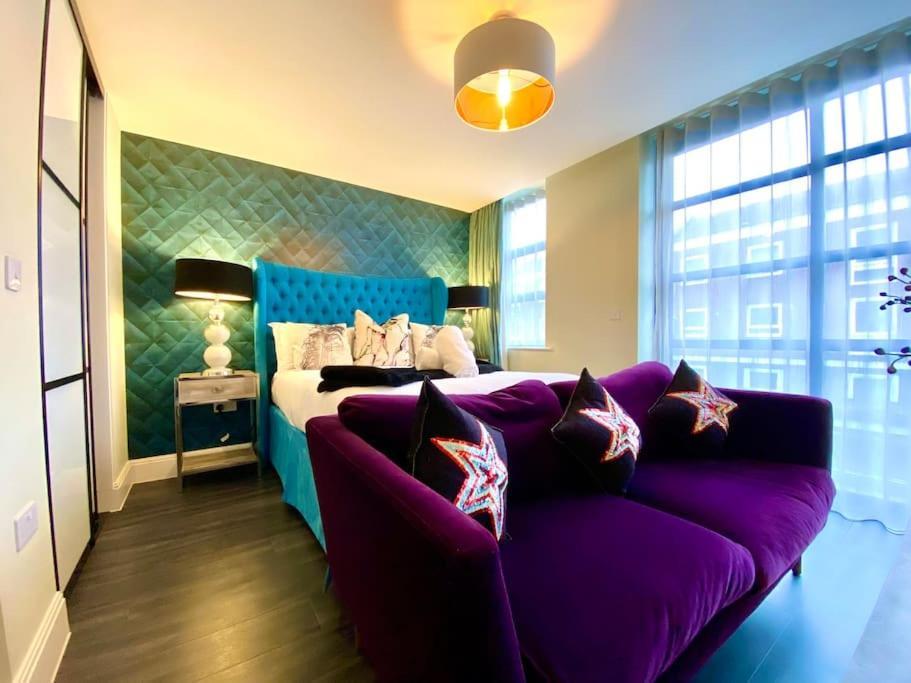 Stunning Apartment Suite - Free Parking & Wifi! Poole Exteriör bild
